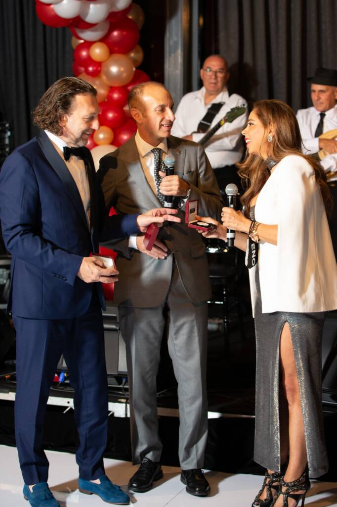 Distinguished Achievement within the Australian Lebanese Community, 2021 2 Distinguished Achievement within the Australian Lebanese Community 2